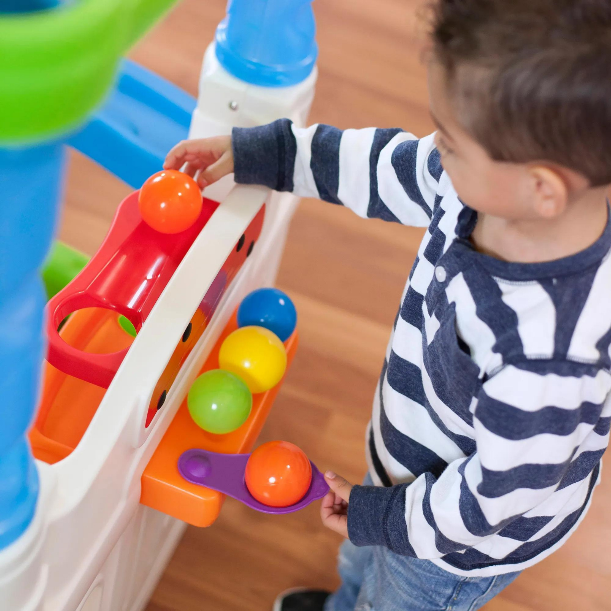 Step 2® WonderBall Fun House