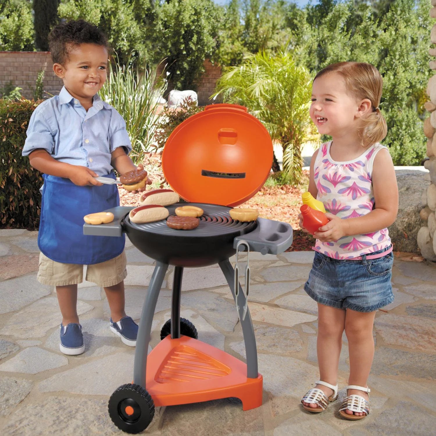 Little Tikes® Sizzle N Serve Grill