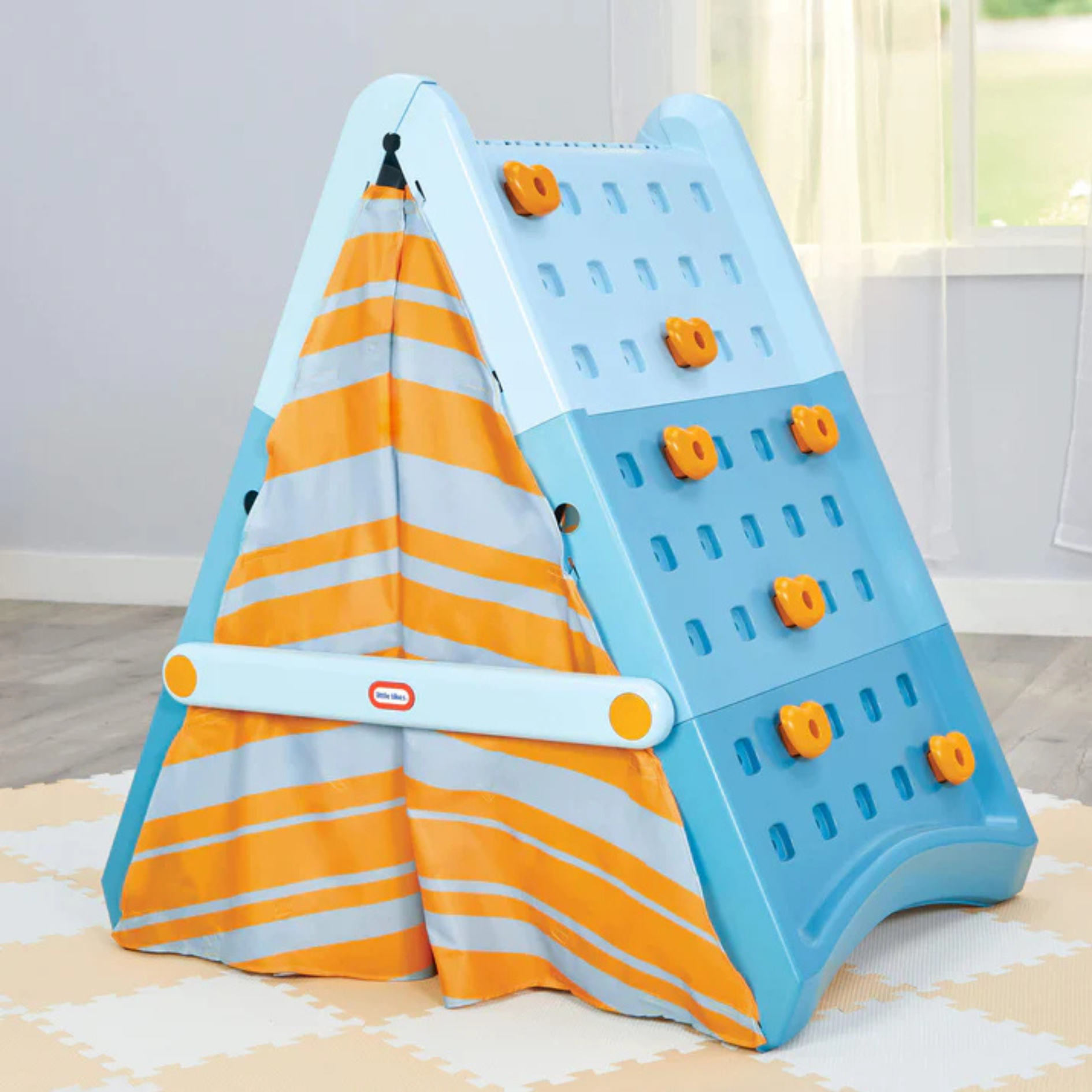 Little Tikes® Campin' & Climb Wall