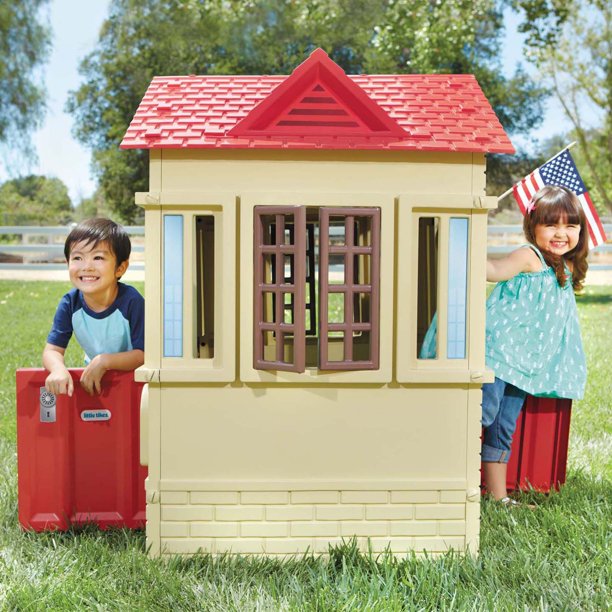 Little Tikes® Cape Cottage - Tan and Red