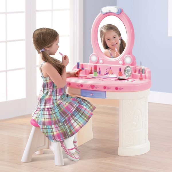 Step 2® Fantasy Vanity™