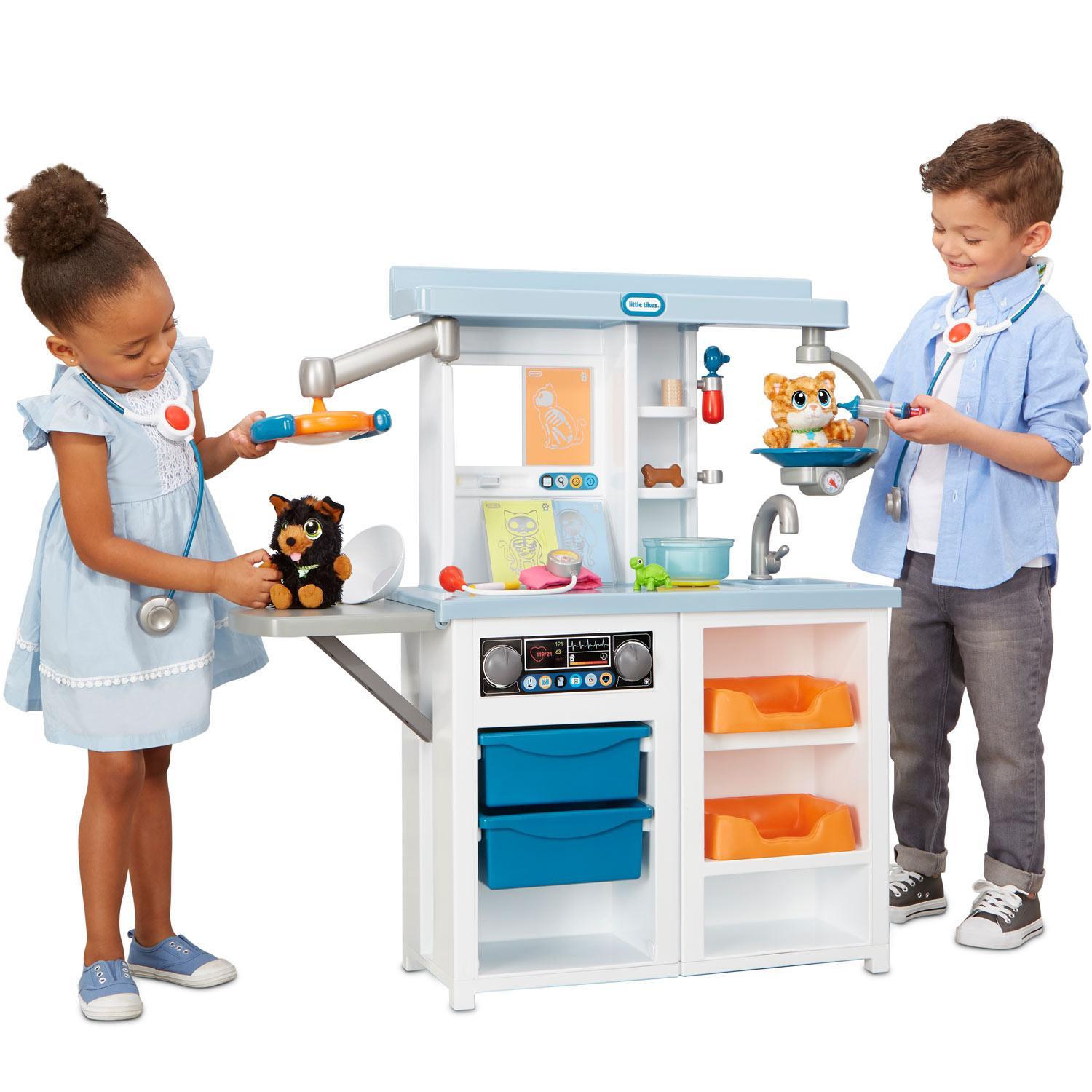 Little Tikes® My Firts Pet Checkup Set 599375