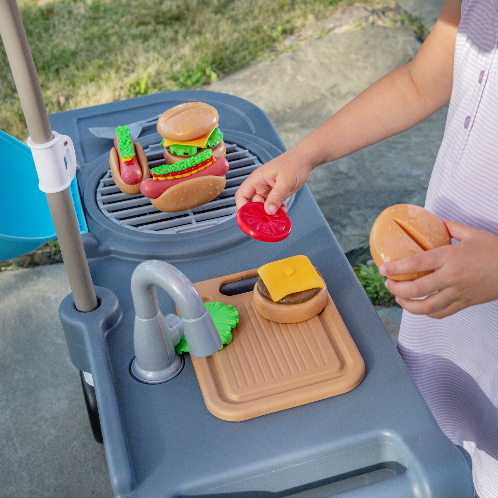 Step 2® Grill & Go BBQ Cart with Lights and Sounds™