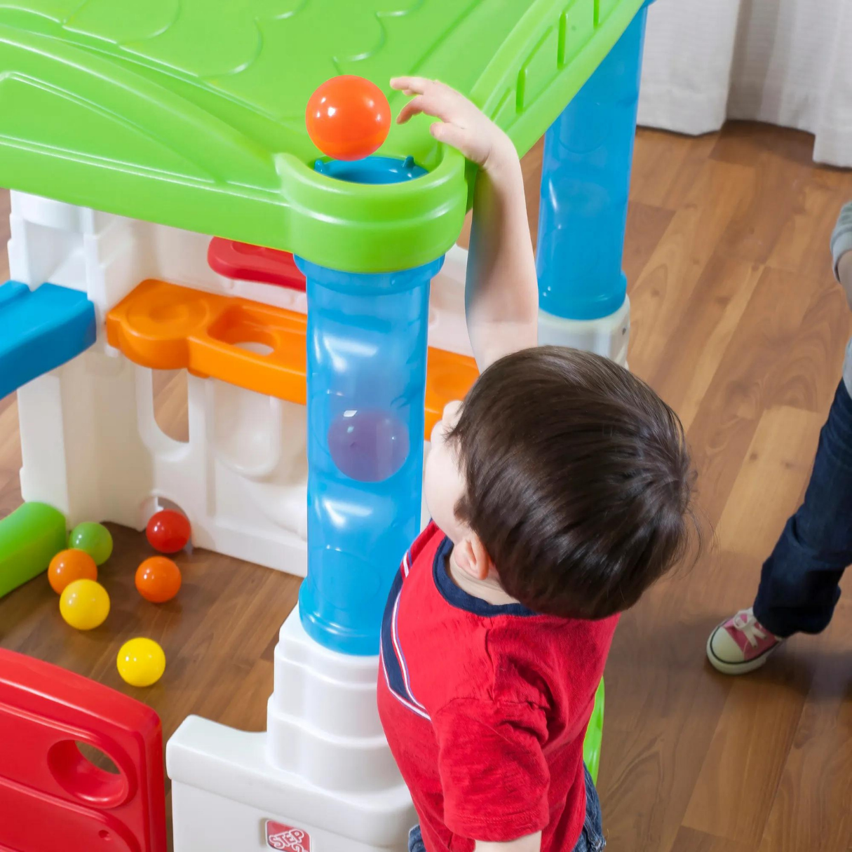 Step 2® WonderBall Fun House