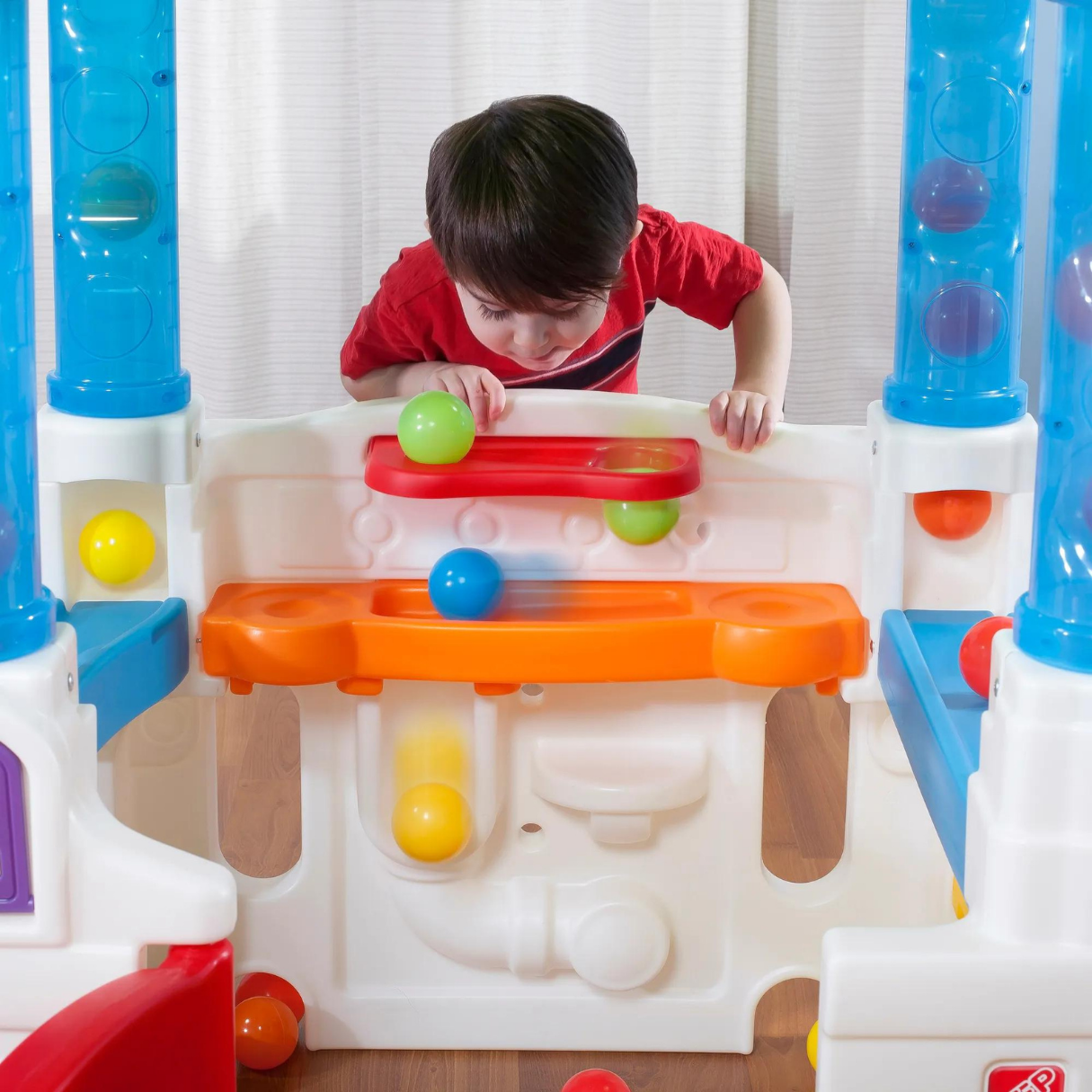 Step 2® WonderBall Fun House