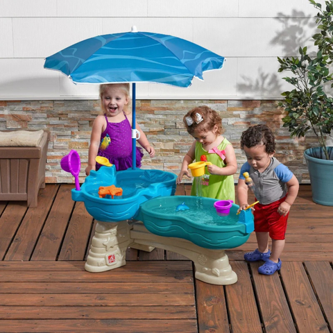 Step 2® Spill & Splash Seaway Water Table