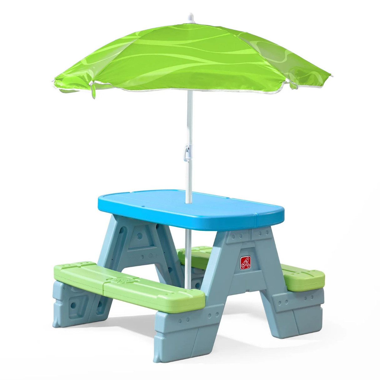 Step 2® Sun & Shade Picnic Table With Umbrella