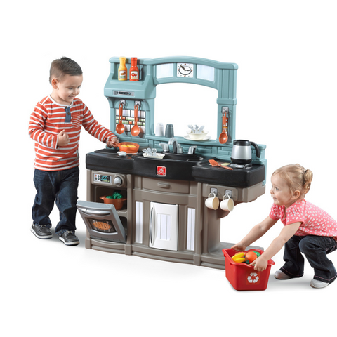 Step 2® Best Chef's Kitchen
