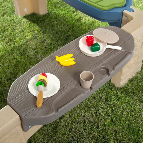 Step 2® All Around Playtime Patio with Canopy
