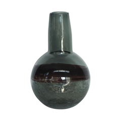 GLASS VASE