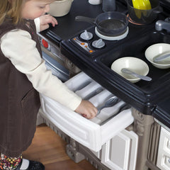 Step 2® LifeStyle™ Dream Kitchen