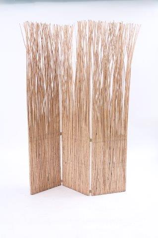 ROOM DIVIDER